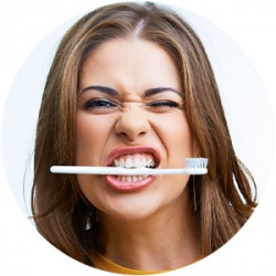 Зубной налет и зубной камень: как удалить? 